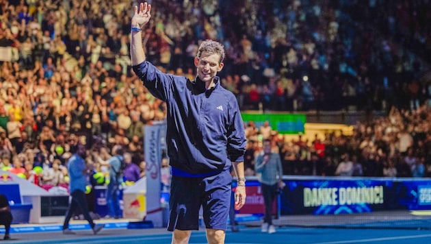 Dominic Thiem verabschiedet sich von den Fans in der Wiener Stadthalle.  (Bild: Urbantschitsch Mario/Mario Urbantschitsch)