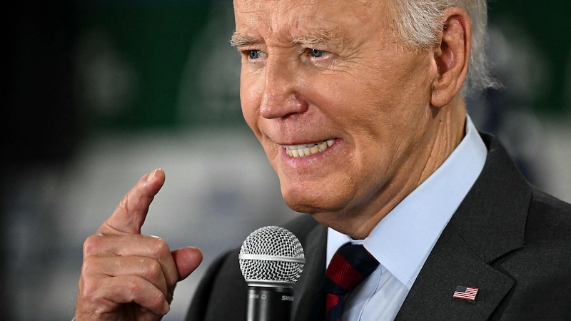 US President Joe Biden may have done his Vice President Kamala Harris a disservice by calling for Donald Trump to be put behind bars. (Bild: APA/AFP/Mandel NGAN)