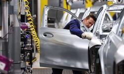 Die Autoindustrie hat derzeit mit verschiedenen Schwierigkeiten zu kämpfen.