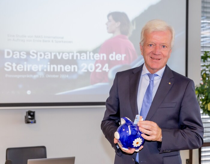 Gerhard Fabisch, Vorstandsvorsitzender der Steiermärkischen Sparkasse, lädt zum Weltspartag am ...