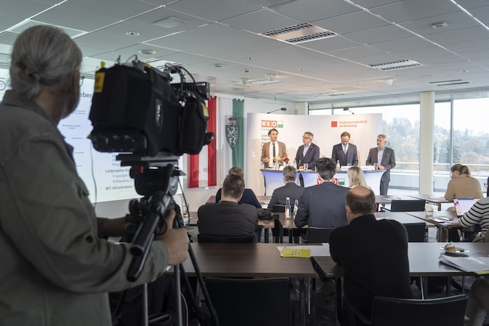 In focus: The Styrian Chamber of Commerce also presented a comprehensive catalog of measures to mark its 175th anniversary.