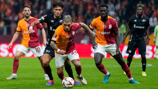 Lots of goals, but only one winner for Galatsaray against Elfsborg ... (Bild: Associated Press)