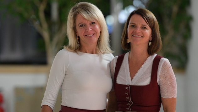 from left: Katharina Anna Kaltenbrunner and Maria Aigner (Bild: kath. Bildungswerk/eds/Naghshi)