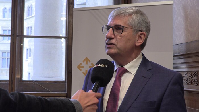 Ex-Vizekanzler Michael Spindelegger im Interview mit krone.tv