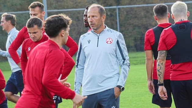 New coach Rene Poms (center) eagerly awaits his GAK debut against Rapid. (Bild: Radspieler Jürgen/Juergen RadspielerJürgen Radspieler)