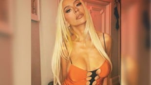 Christina Aguilera posiert im sexy Halloween-Outfit – und die Fans rasten aus. (Bild: instagram.com/xtina)