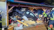 Auf dem Bild ist das schreckliche Ausmaß des tödlichen Unfalls zu sehen.