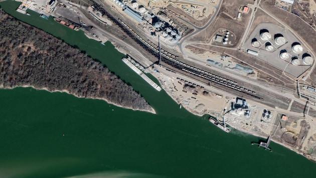 What are Russian ships doing in this Danube port? (Bild: Screenshot Google Earth)