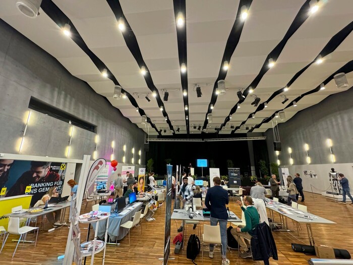 Many exhibitors presented themselves in the St. Veit flower hall.