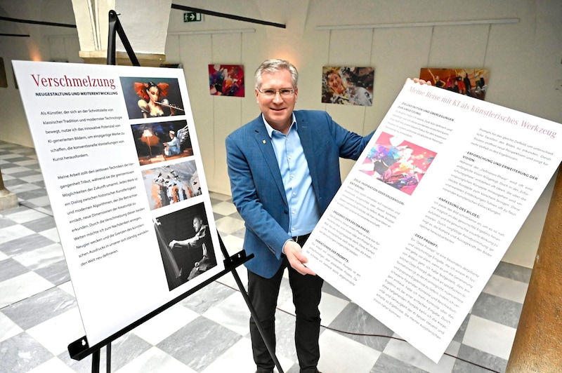 Mayor Martin Kulmer at the exhibition in St. Veit town hall. (Bild: Evelyn Hronek/EVELYN HRONEK)