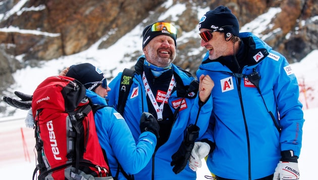 Jubilation for Christian Perner (center) and his colleagues (Bild: GEPA)