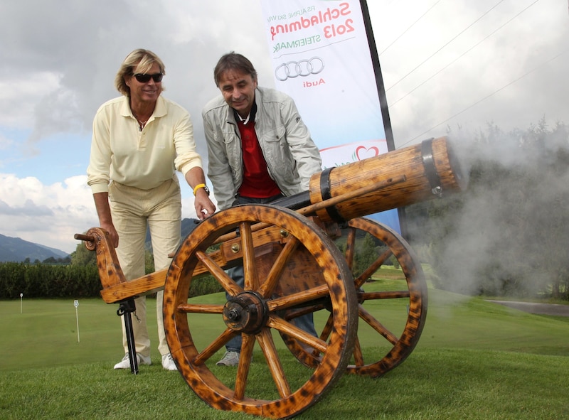 Zitz im mit Ski- und Schlagerlegende Hansi Hinterseer im Vorfeld der Ski-WM 2013 in Schladming, die er als Organisationsdirektor betreute. (Bild: GEPA pictures)