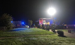Knapp 40 Feuerwehrkräfte rückten aus.