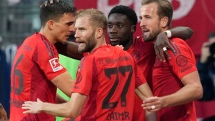 Der FC Bayern nimmt den VfL Bochum auseinander.