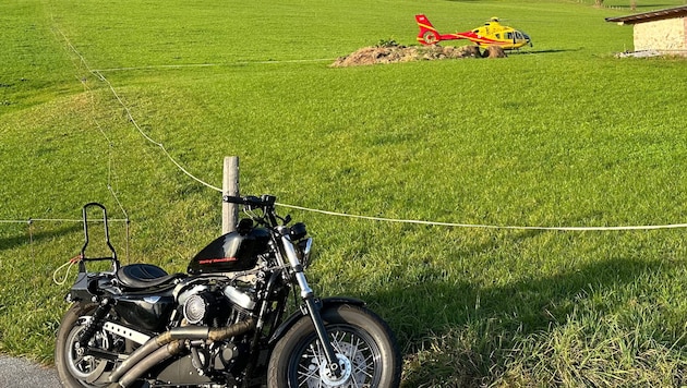 The injured man had to be taken to hospital by helicopter. (Bild: ZOOM Tirol)