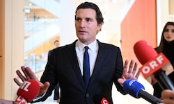 Am Montag startete in Paris der Prozess gegen Gérard Depardieu – jedoch ohne dessen Anwesenheit. ...