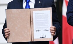 Netanyahu nach der Unterzeichnung des Abraham-Abkommens