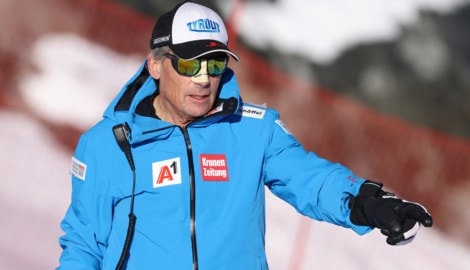 ÖSV-Speedchef Sepp Brunner verrät, dass rot-weiß-rote Athletinnen und Athleten im Fernsehen nicht weinen dürfen, sonst werden sie bestraft. (Bild: GEPA/GEPA pictures)