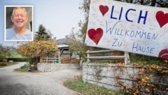 Josef Hartl (64, kleines Foto) wurde vor wenigen Wochen mit einem Fest nach der Reha von der Familie und Freunden mit diesem Plakat empfangen. (Bild: Krone KREATIV/Markus Wenzel, zVg)