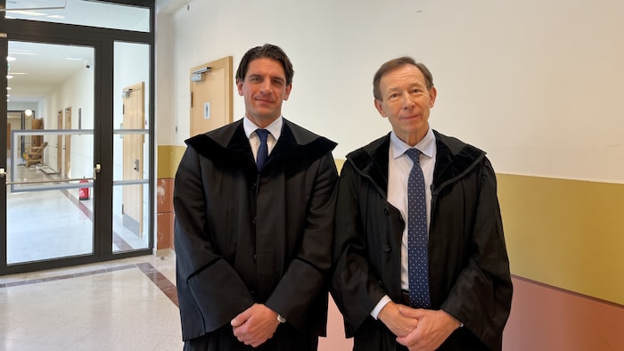 The lawyers Lukas Hruby (left) and Rudolf Mayer.