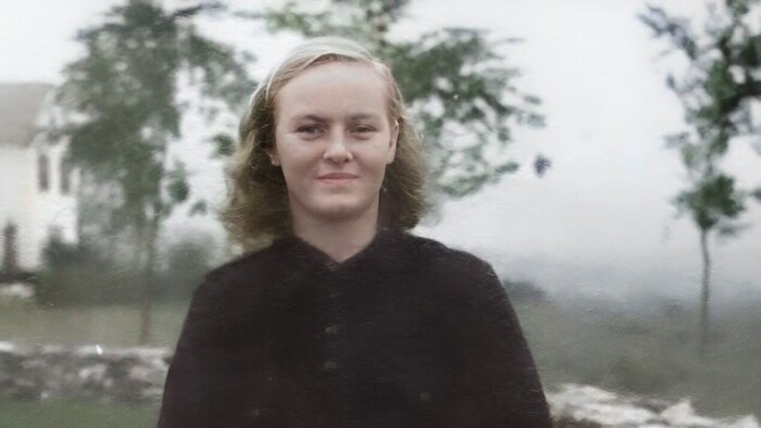 Die echte Joan Hinton, die ihre Mitwirkung am Bau der Atombombe schockiert aufgab und nach China ...