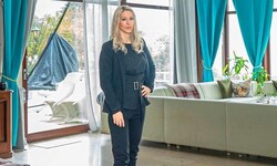 Die großzügige Villa bewohnt Simone mittlerweile nur mehr mit ihren tierischen Begleitern.