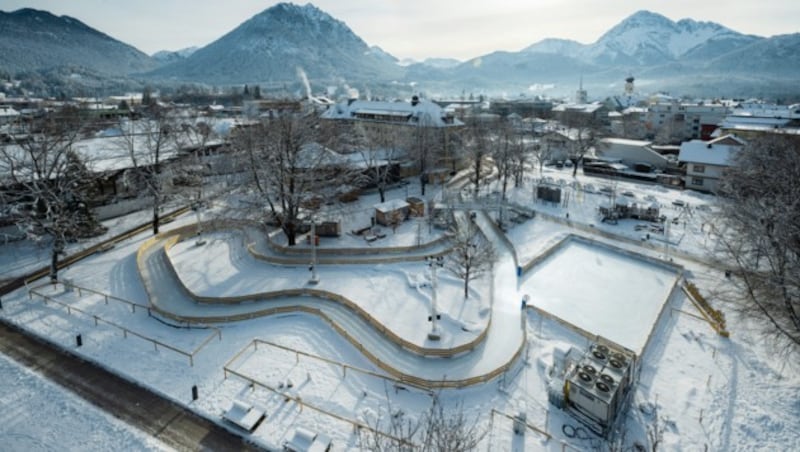 The largest ice rink in western Austria is opened. (Bild: Naturparkregion Reutte/Robert Eder)