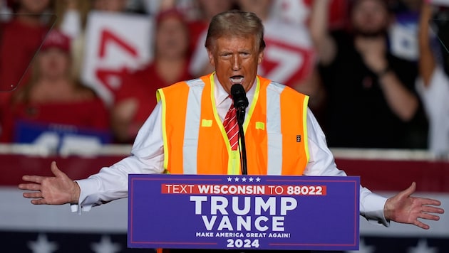 US presidential candidate Donald Trump at a campaign event in Wisconsin (Bild: Associated Press)