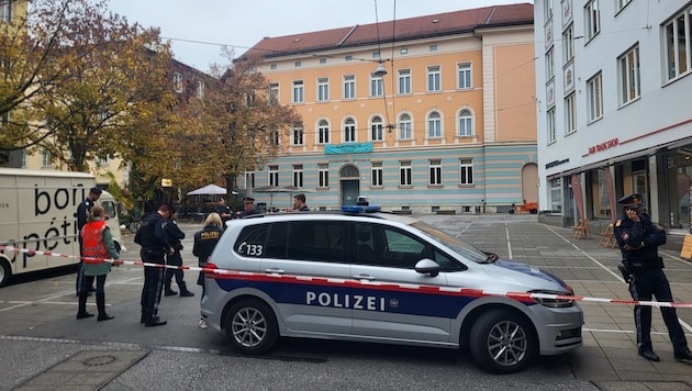 The police cordoned off the stomping ground in the heart of Graz city center. (Bild: Christa Blümel)