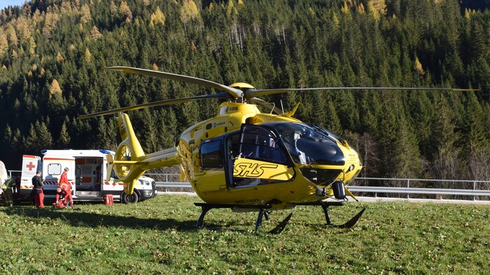 The 93-year-old was flown to the hospital in Schwaz by the Heli 4 emergency helicopter.