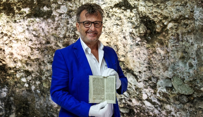 Bernhard Robotka, head of the Bachschmiede, received the "Legends of the Past" on loan.