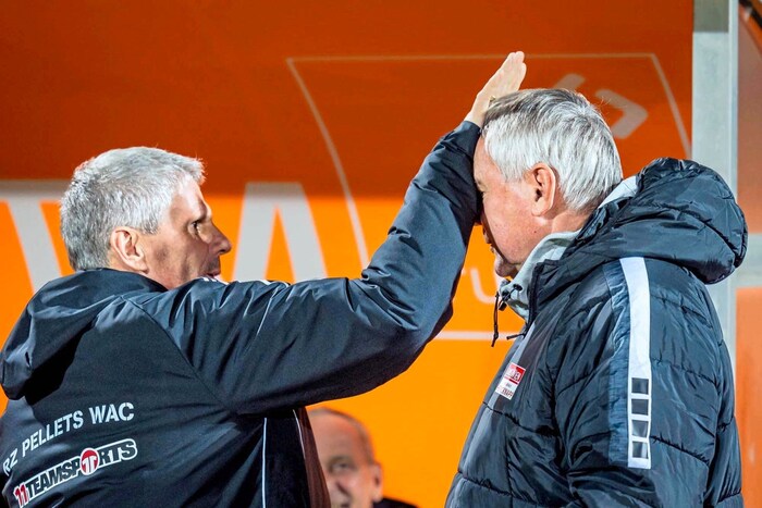 Kühbauer has Pacult in the palm of his hand so far. . 