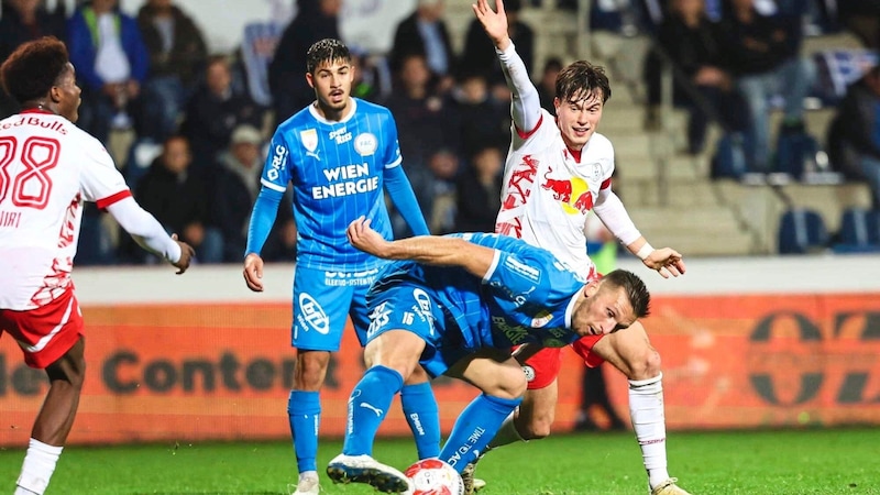 Für FAC-Abwehrrecke Christian Bubalovic und Co. lief es zuletzt nicht. (Bild: GEPA/GEPA pictures)