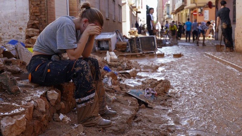 Die Jahrhundert-Unwetterkatastrophe in Valencia forderte Hunderte Todesopfer. (Bild: AP )