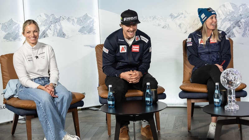 Gut-Behrami (li.) und Hütter (re.) lachten mit Feller (mi.) mit. (Bild: GEPA pictures)