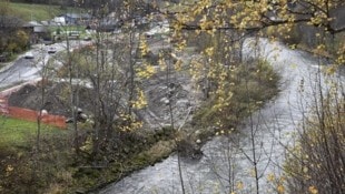 Die Arbeiten an der Mur in Ramingstein sind bereits angelaufen. (Bild: ROLAND_HOLITZKY)