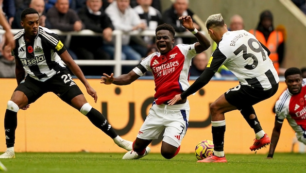 Bukayo Saka und Co. stolpern in Newcastle. (Bild: ASSOCIATED PRESS)