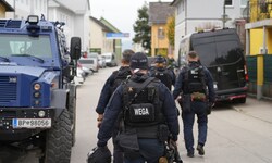 Großes Aufatmen in Altenfelden! Mittlerweile sind kaum noch Polizeikräfte vor Ort.