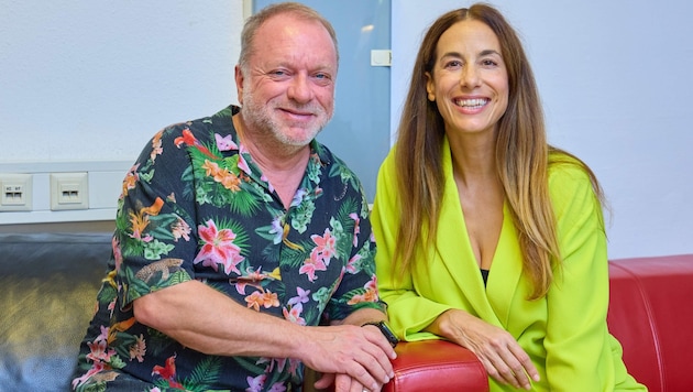 Reinhard Nowak und Nina Hartmann hatten sichtlich eine gute Zeit beim Benefiz-Event. (Bild: Starpix / A. Tuma)