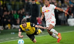 Marcel Sabitzer (li.) verletzte sich im Spiel gegen RB Leipzig.
