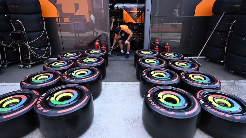 Is McLaren cheating with the tires? (Bild: APA/AFP/Attila KISBENEDEK)