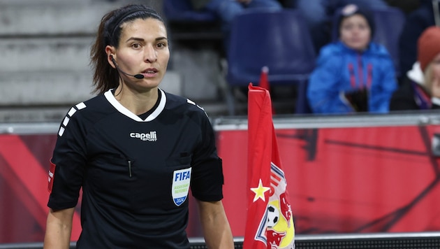 Amina Gutschi präsentierte sich bei ihrem Bundesliga-Debüt in Salzburg perfekt, blieb ohne Fehlentscheidung. (Bild: GEPA pictures)