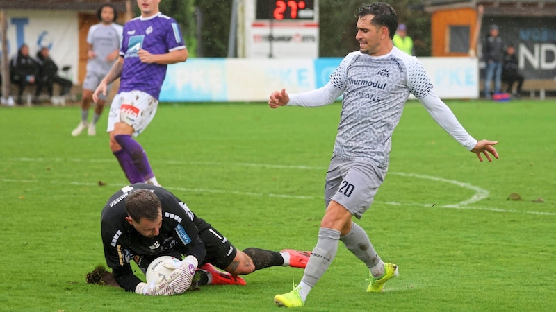 Joao Pedro (re.) war einer der wenigen Lichtblicke beim FC Pinzgau. (Bild: Tröster Andreas/Kronen Zeitung)