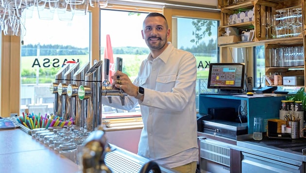 Duško Lukić will soon not only be serving in his "Terrazza" in Pyhra, but also in St. Pölten. (Bild: Molnar Attila/Attila Molnar)