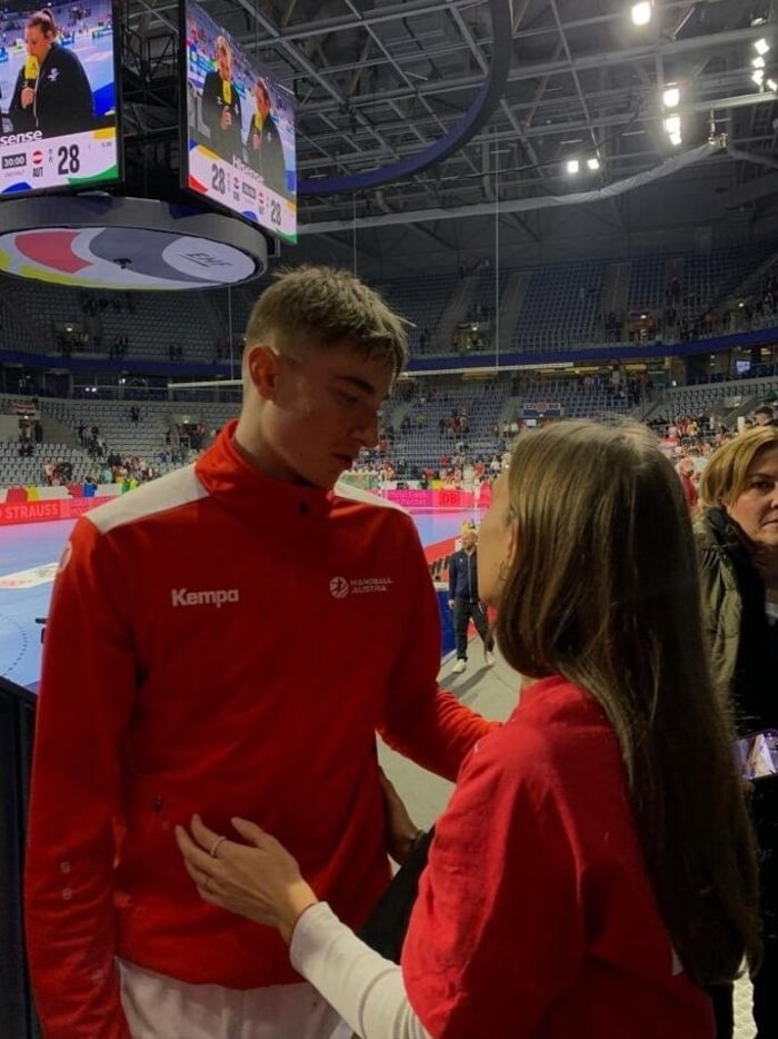 At the European Championships in Germany with girlfriend Lola.