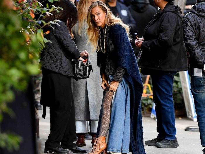 Die Schauspielerin trug eine Jacke der österreichischen Designerin Lena Hoschek.