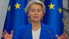 Wer schafft es und wer fällt durch aus dem Team von EU-Kommissionspräsidentin Ursula von der Leyen? (Bild: APA/AP)