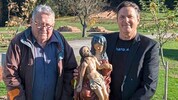 Professor Josef Geissler beschäftigt sich mit der Restauration sakraler Gegenstände. Nun hatte ...