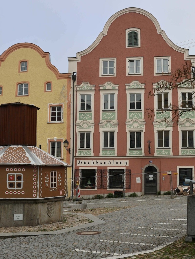 Das denkmalgeschützte Gebäude wird voraussichtlich zum Teil abgetragen. (Bild: Pressefoto Scharinger © Daniel Scharinger)