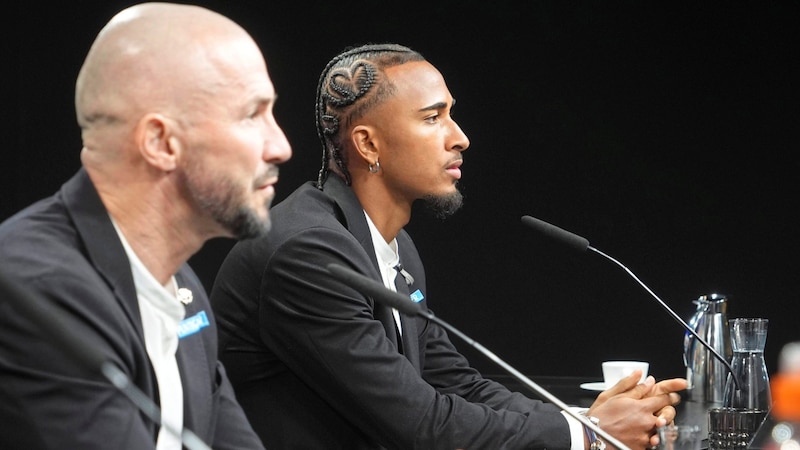 Pressekonferenz von Sturm in Dortmund mit Coach Ilzer und Emanuel Aiwu. (Bild: Pail Sepp/Sepp Pail)